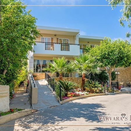 פלטאנס Varvaras Diamond Hotel מראה חיצוני תמונה