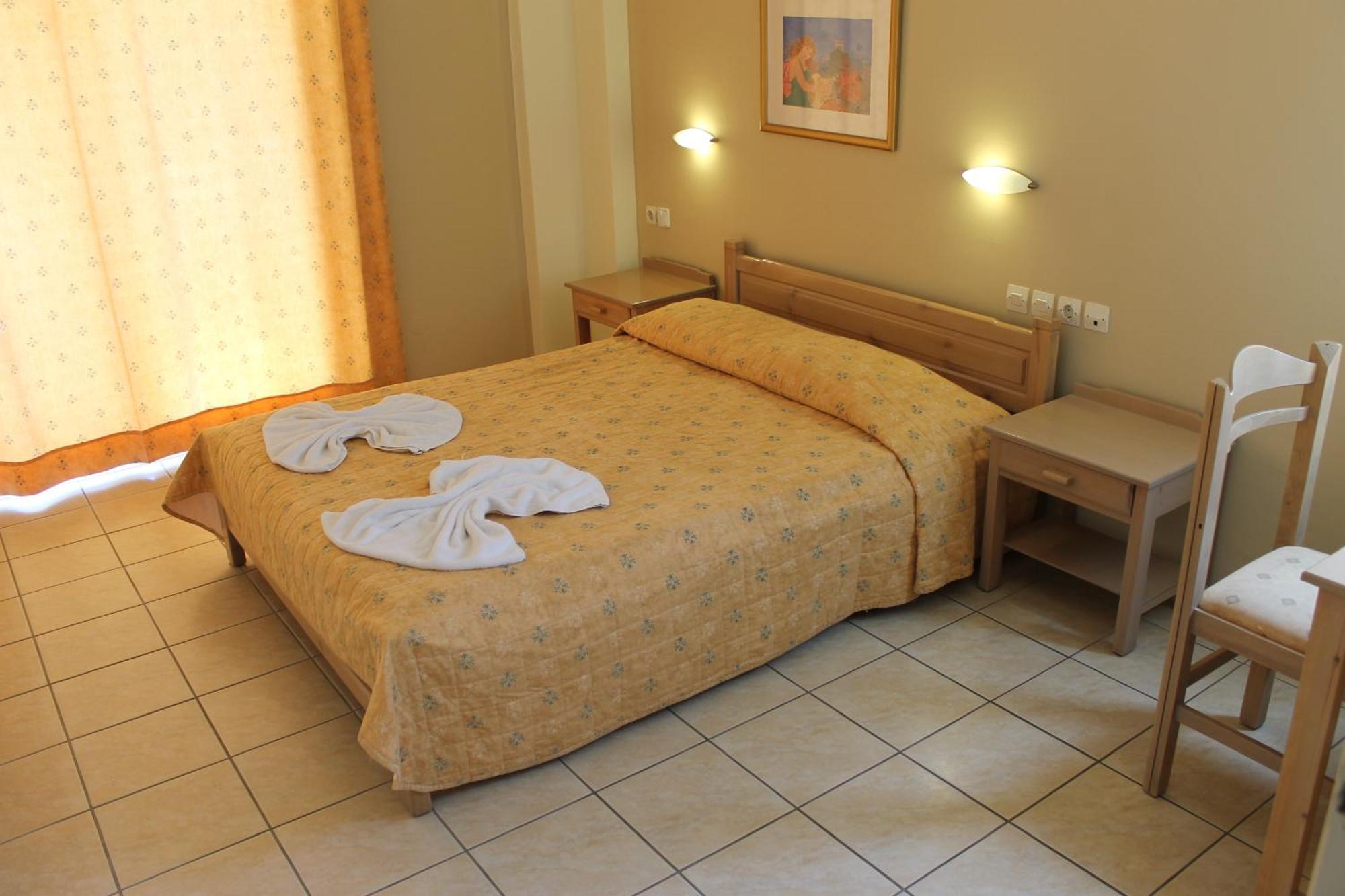 פלטאנס Varvaras Diamond Hotel חדר תמונה