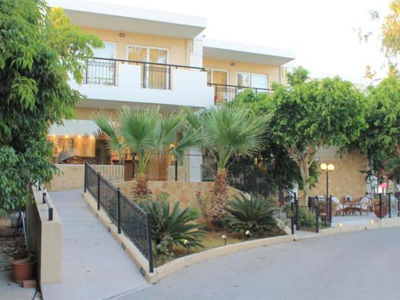 פלטאנס Varvaras Diamond Hotel מראה חיצוני תמונה